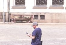 Тошко като боса си – обръсна си главата