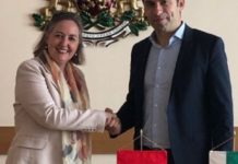 Кирил Петков скрил за среща с посланичката на Канада