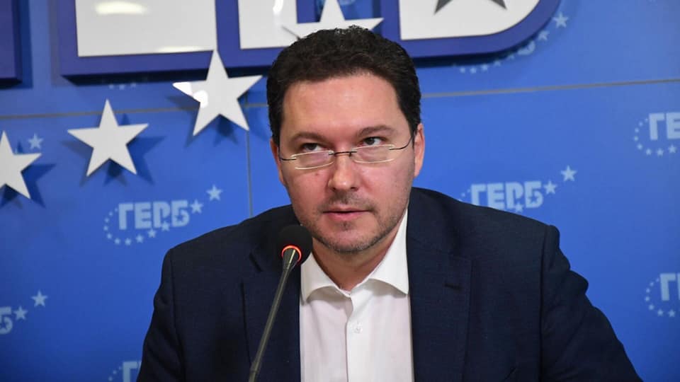 ГЕРБ няма да приеме правителство с министри Кирил Петков и