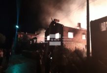 Пожар унищожи 9 къщи във велинградското село Кръстава