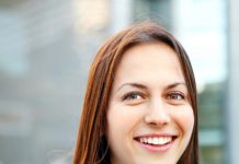 Ева Майдел: Свирепа криза, а правителството не реагира