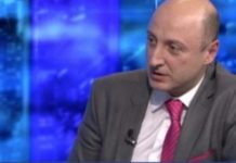 Спецов остава шеф на НАП и при новия финансов министър