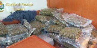 Сашо Турчина и ММА боецът Калоян са арестуваните за трафик на 100 кг марихуана край Сардиния