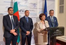 Балонът на Рашков и Атанасов се спука: МВР няма данни за подслушвани политици