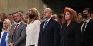 Куп агенти на ДС в инициативния комитет на Радев