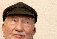 На 87 години почина легендарният Джони Пенков