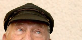 На 87 години почина легендарният Джони Пенков