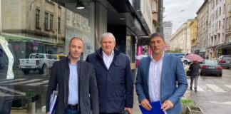 ГЕРБ-СДС регистрира листите с кандидатите си за депутати в София, проф. Балтов е втори в 23-и МИР