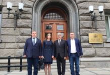 Кандидатът на ВМРО за президент бе регистриран днес, той обяви, че съди ВТУ за дисциплинарното си уволнение