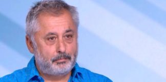 Искал да става премиер, а бащата още му сменя публично памперсите