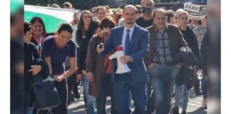 Назначен от служебния кабинет на Радев зам. областен управител застана начело на антиваксърския протест