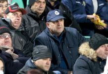 Радев на мач без маска