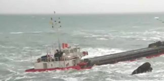 Неуспешен опит да изтеглят „Вера Су“, скъса се въже