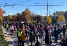 Ресторантьори във Велико Търново блокират пътя София-Варна