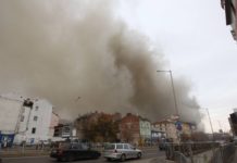 200 000 лева глоба за собственика на горялата днес сграда в София