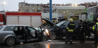 На 15 години е шофьорът, който предизвика гонката в София и удари 12 коли