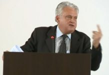 Рашков гони журналист от брифинг, недоволен от въпросите. С много зор призна, че е излъгал – Борисов няма банка