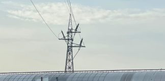 Защо МВР охранява товара на частната фирма „Сиела Норма“ с нелегалните машини?