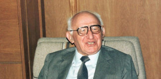 Жалко, че Тато не е жив. Нинова щеше да го прати да преговаря за новото правителство