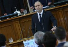 Радев предупреди новата коалиция да внимава в избора на външен министър