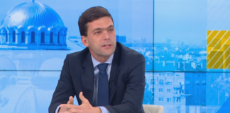 Новият парламентарен шеф не е работил в адвокатска кантора, когато влязъл в политиката