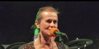 Фолкпевица се зарази умишлено с коронавирус и почина