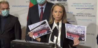 Дани Каназирева: Управляващите оставиха храмовете и манастирите на тъмно