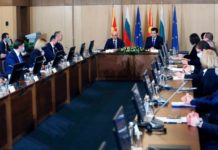 Петков се надява диалогът със Северна Македония да измести национализма и езика на омраза