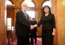 Цвета Караянчева: Чух, че не съм се срещала с Талат Джафери. Колко интересно, но невярно !