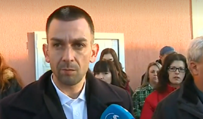 438c59973d6b856fd2a949b36a4b8072