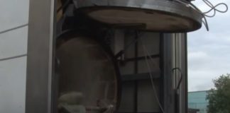 Руските войски с мобилни крематориуми, горят телата на жертвите в тях