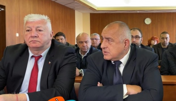 Лидерът на ГЕРБ Бойко Борисов е в Хисаря на среща
