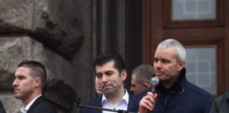 Костадинов: На същия ден 2 г. след ареста на Борисов неможачите му се молиха по най-жалкия начин