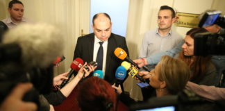 Министрите на БСП гласували против разполагането на нидерландските самолети у нас