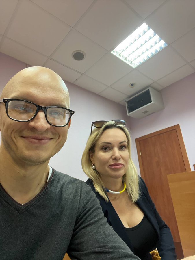 Останкинският съд в Москва глоби Марина Овсяникова редактор на Първи