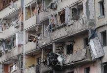 Руските войски са обстрелвали през нощта Харков и Запорожие