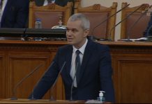 Балабанов и Костадинов громят управляващите с пламенни речи в парламента