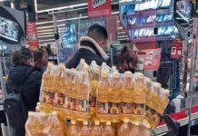 СоциализЪма никога не си е тръгвал от България