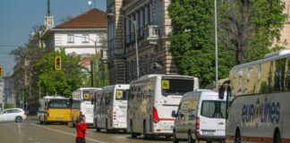 МВР отново не позволява на камионите да стигнат до София