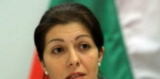 Севделина Арнаудова: За пореден път Кирил Петков оправдава собствената си некадърност с опозицията, с мен и семейството ми