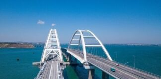 Украйна се кани да обстрелва с ракети Кримския мост