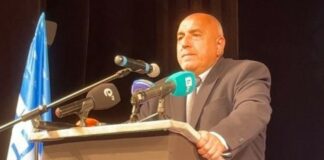 Борисов: Грабят ви, а една лъжица асфалт не са положили /видео/