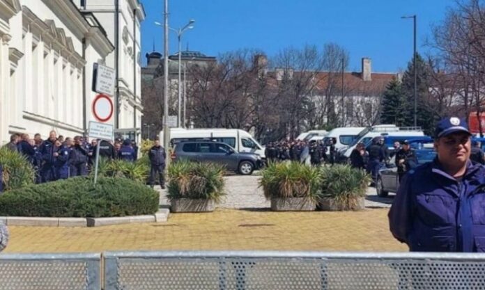 articles__9727bcf0fd50467a3b661674358a41d7