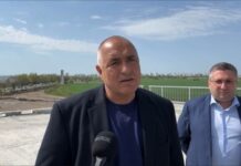 Борисов за спряното строителство на северния обход за Слънчев бряг: Сложете един билборд „Това донесе промяната” /видео/