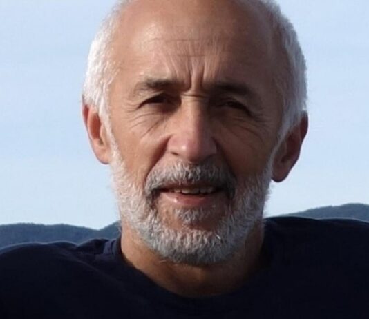 Хотелиери и ресторантьори искат отстраняване на премиерския съветник Любомир Попйорданов