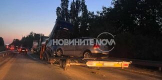 Автовоз и цистерна се сблъскаха край „Дунав мост”, по-късно там катастрофира и автобус