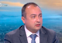 Адвокатът на Виктор Спига твърди, че клиентът му трябвало да се върне в страната на 5 юни