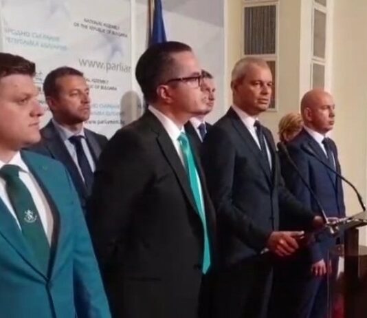 „Възраждане“ поиска създаване на публичен регистър на педофилите