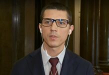 С гласовете на мнозинството Мирослав Иванов остава зам.-председател на парламента