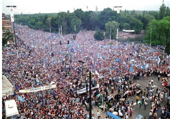 Иван СотировИван Сотиров, фейсбукНа 7.06.1990 г. се състоя легендарният митинг